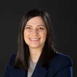 Krista Tartaglia headshot